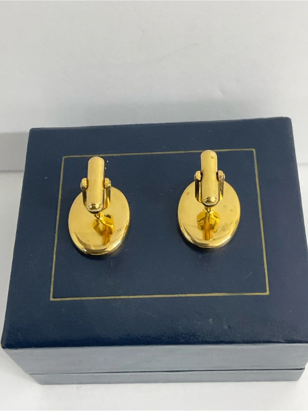 Vintage AUSTRIA Mother Pearl Cufflinks Shirt Studs Set Gold Tone Tuxedo Formal